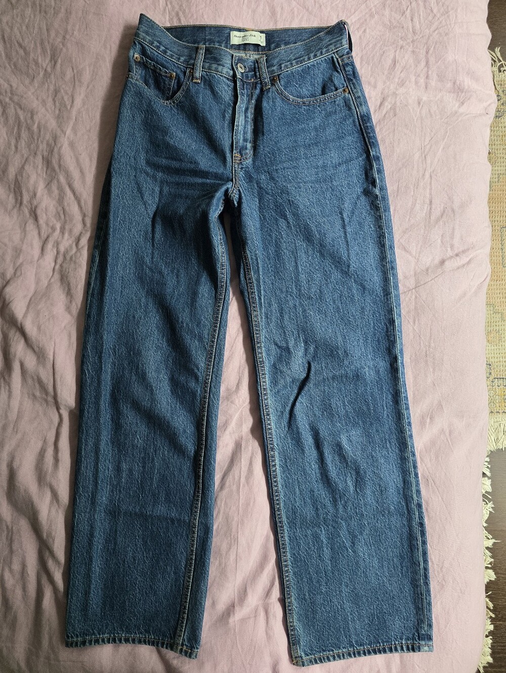 Classic High-Rise Straight Leg Jeans - Blue